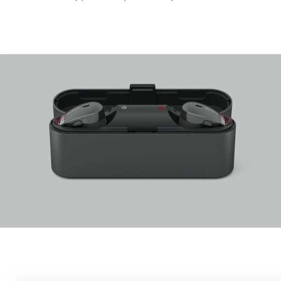 Sony bluetooth Noise Cancelling headphones - Picture 2 of 6